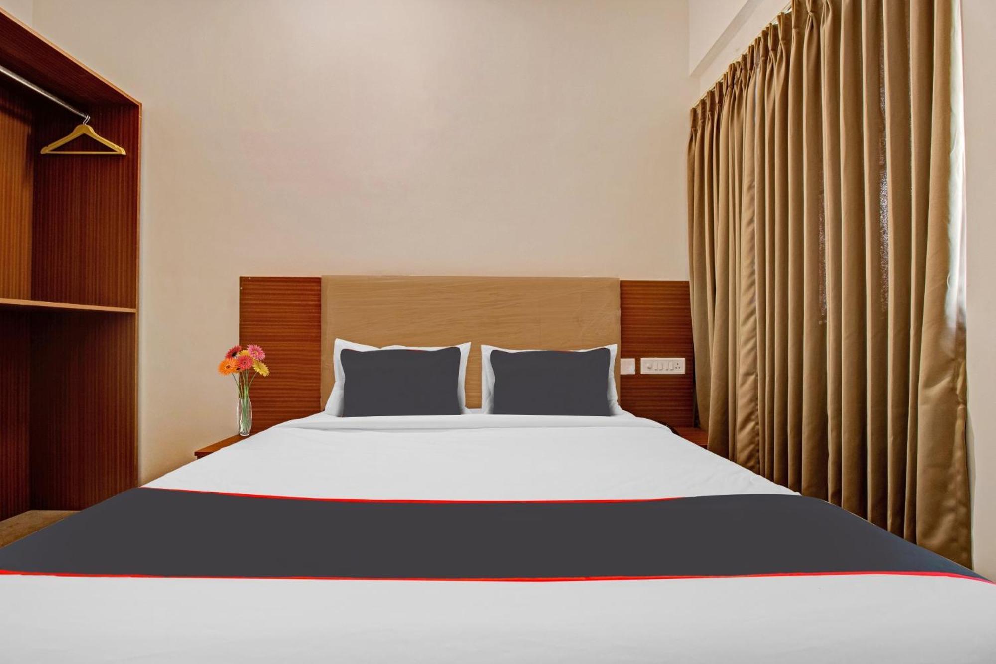 Super Collection O Petals Otium Business Hotel Bengaluru Zewnętrze zdjęcie